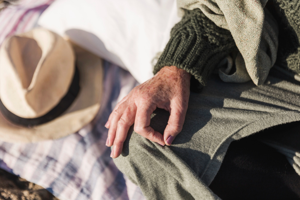 Q7I8fRT3ItpH7kWFsavyNUFkOhVwbgSRvl7hGrXH