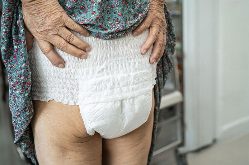 Cara Mengganti Popok Celana Dewasa Parenty