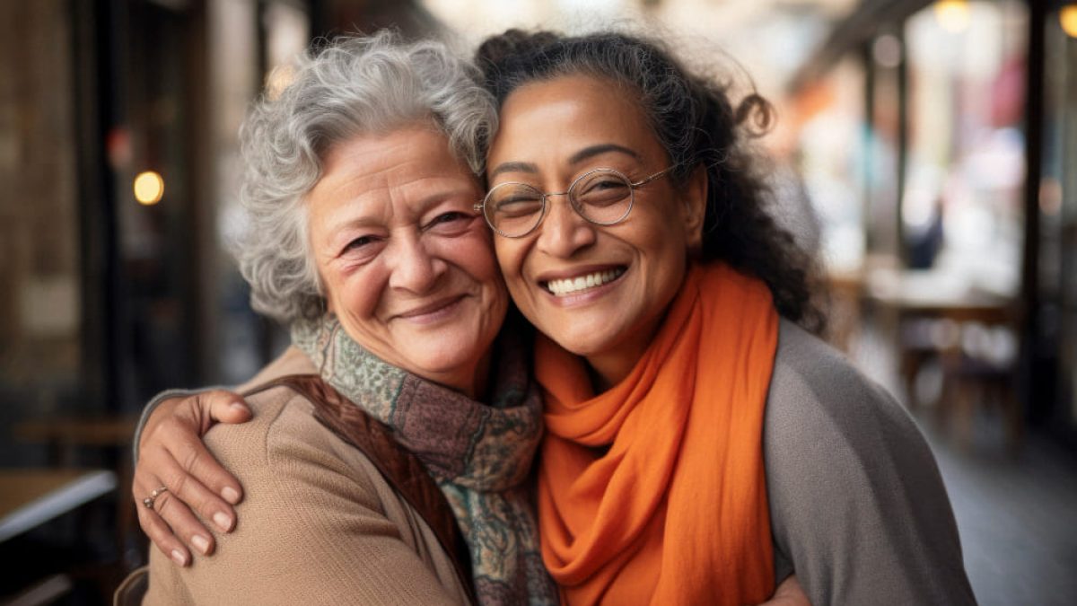 4 Tipe Kepribadian Lansia & Cara Merawatnya