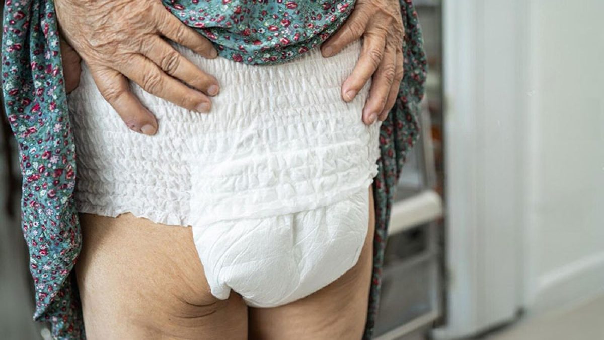 Cara Mengganti Popok Celana Dewasa Parenty