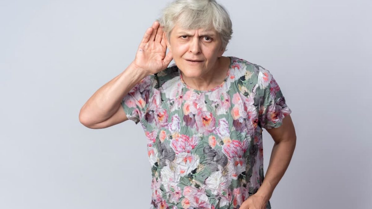 Kenali Presbikusis Gangguan Pendengaran Pada Lansia