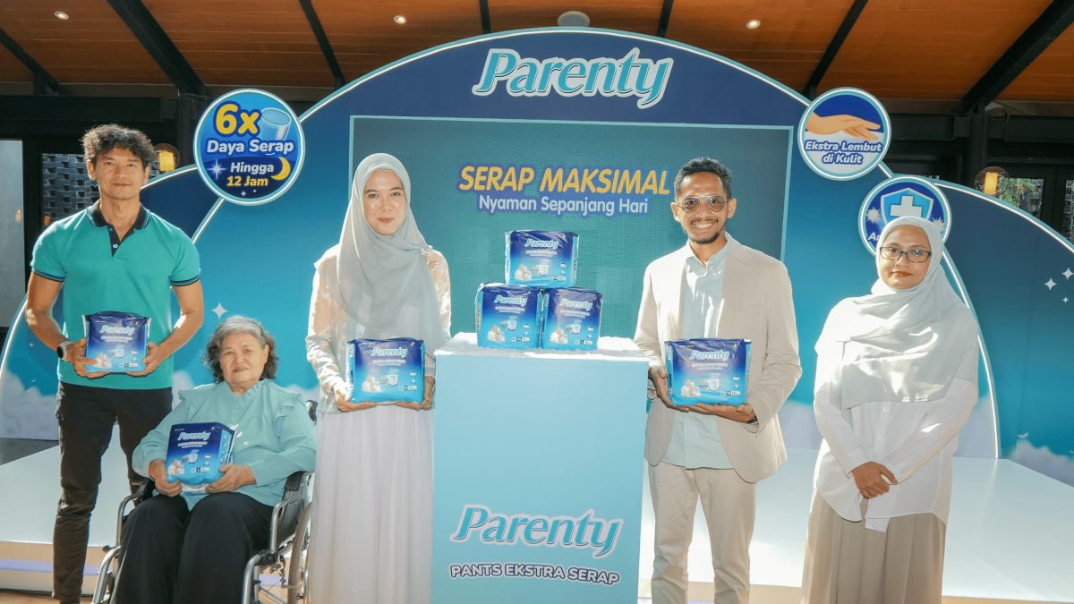 Parenty Pants Ekstra Serap Hadir Mendukung Senior Tetap Aktif dalam Keseharian